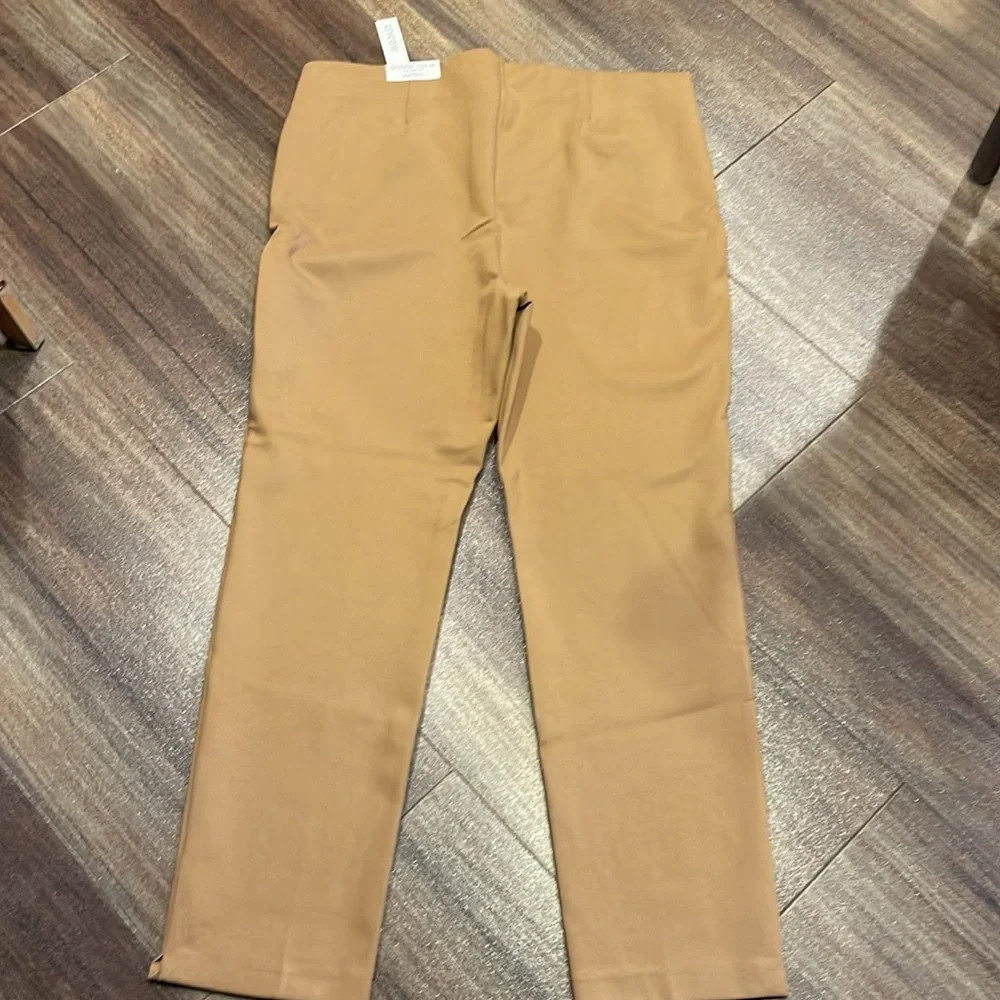 NWT Chico’s Pant - Picture 7 of 8